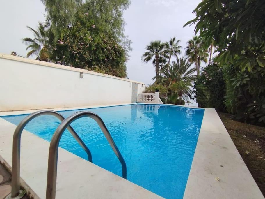 Beautiful 2 Bedroom In Calle Carabeo, Nerja Exterior foto